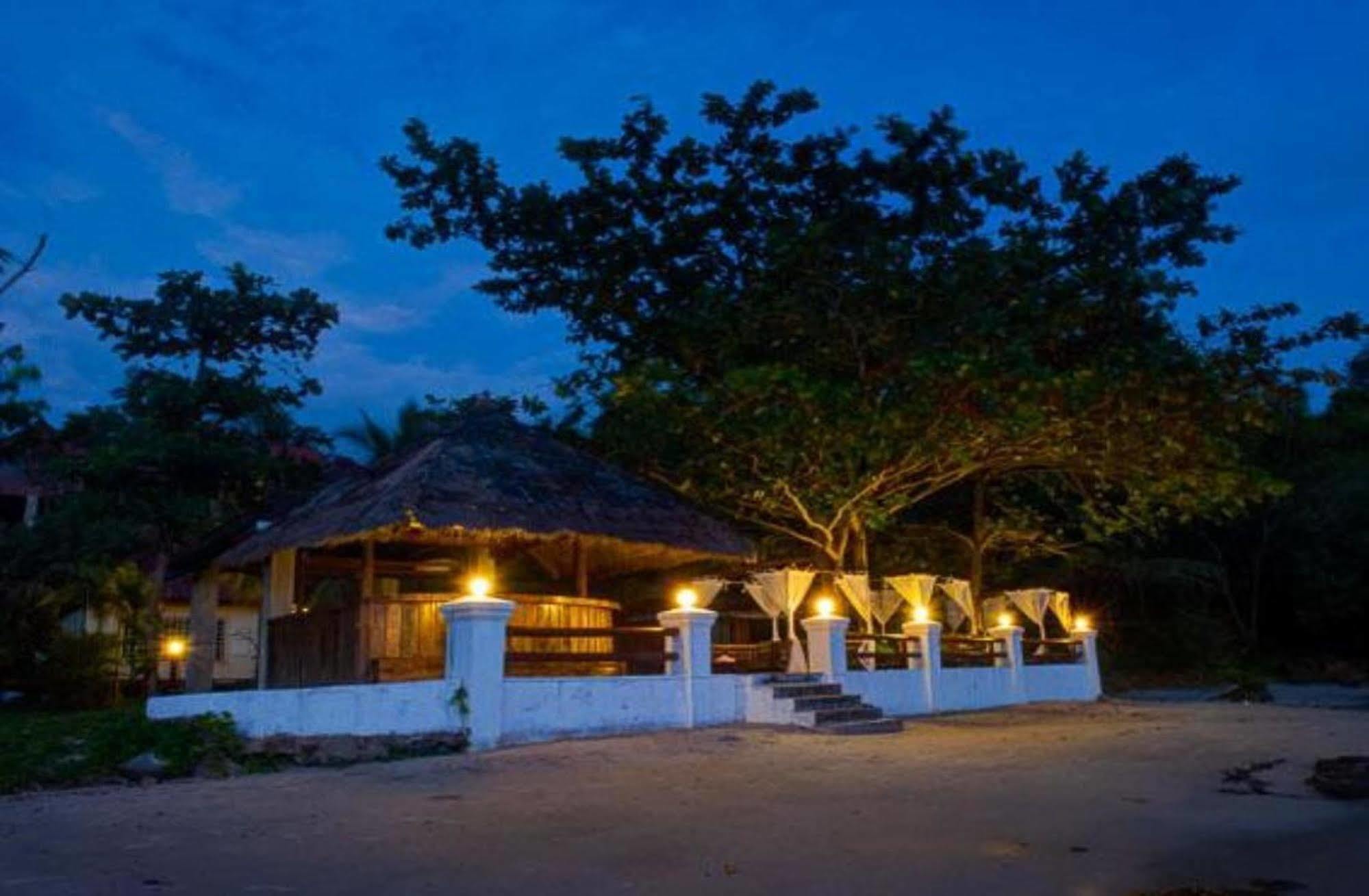 Malibu Bungalows سيهانوكفيل المظهر الخارجي الصورة
