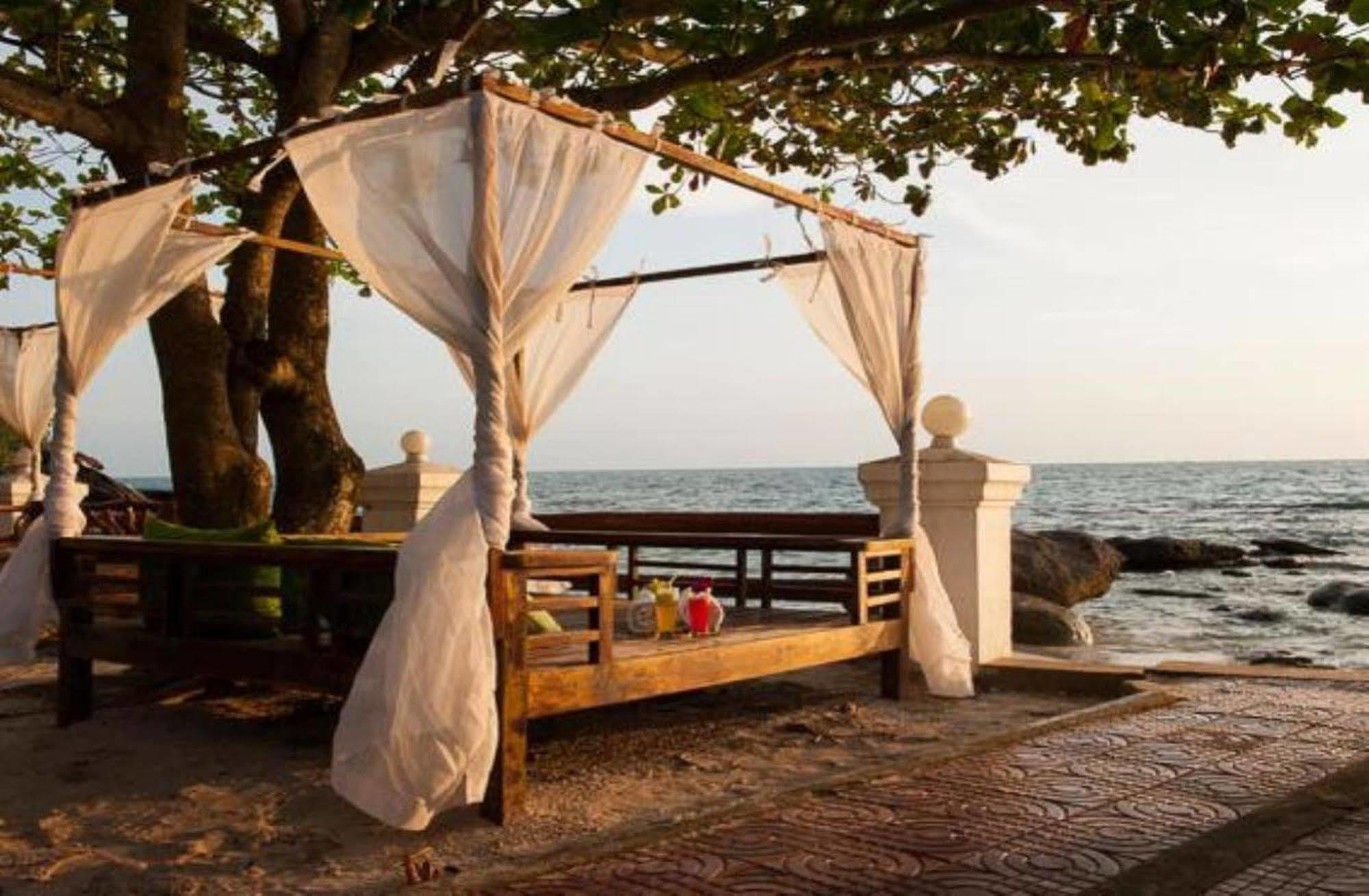 Malibu Bungalows سيهانوكفيل المظهر الخارجي الصورة